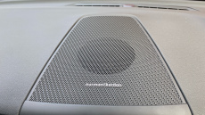 Volvo XC60 2.0 B5P Plus Dark 5dr AWD Geartronic Petrol Estate